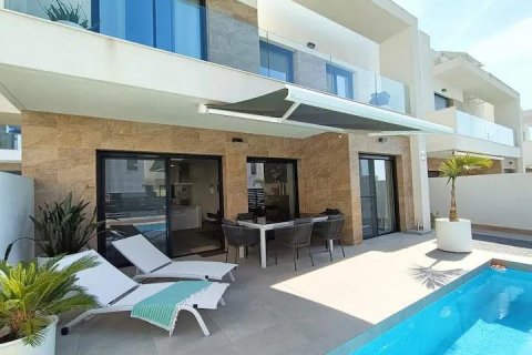 Villa till salu Los Montesinos, Alicante, Spanien 3 sovrum,  Nr. 115530 - foto 3