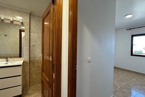 Wohnung zum Verkauf in Dehesa De Campoamor, Alicante, Spanien 2 Schlafzimmer, 106 m2 Nr. 161161 - Foto 13