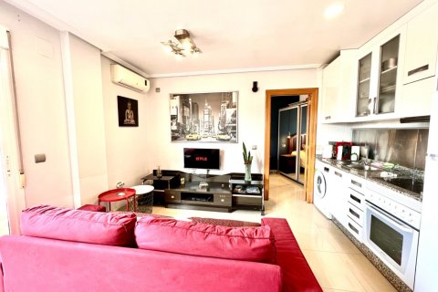 Appartamento in vendita a Torrevieja, Alicante, Spagna 2 camere da letto, 75 mq. N° 188525 - foto 8