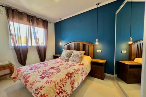 Appartamento in vendita a Torrevieja, Alicante, Spagna 2 camere da letto, 75 mq. N° 188525 - foto 14