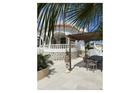 Villa zum Verkauf in Torrevieja, Alicante, Spanien 3 Schlafzimmer, 151 m2 Nr. 147553 - Foto 15