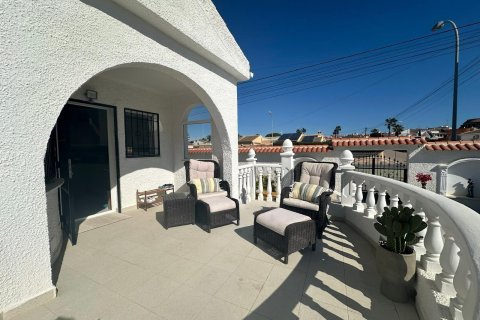 Villa zum Verkauf in Torrevieja, Alicante, Spanien 3 Schlafzimmer, 151 m2 Nr. 147553 - Foto 5