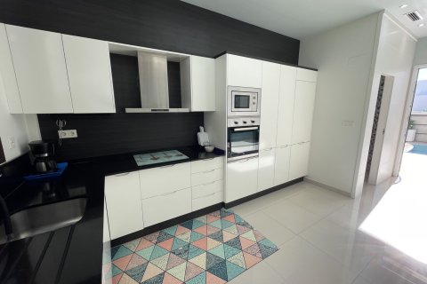 Rindu māja pārdošanā Villamartin, Alicante, Spānijā 2 istabas, 75 m2 Nr. 147554 - attēls 11