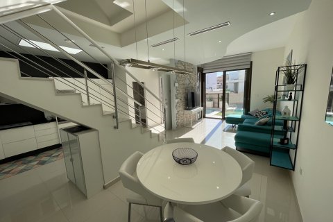 Rindu māja pārdošanā Villamartin, Alicante, Spānijā 2 istabas, 75 m2 Nr. 147554 - attēls 15