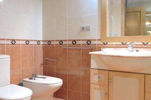 Apartament w Valencia, Hiszpania 2 sypialnie, 74 mkw. nr 147549 – zdjęcie 12