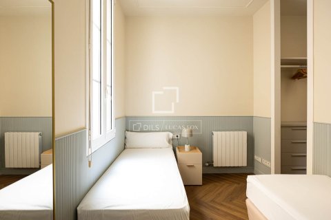 Wohnung zum Verkauf in Barcelona, Spanien 3 Schlafzimmer, 119 m2 Nr. 150682 - Foto 24
