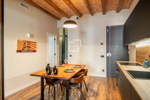 Apartment à vendre à Barcelona, Espagne, 2 chambres, 83 m2 No. 150678 - photo 23