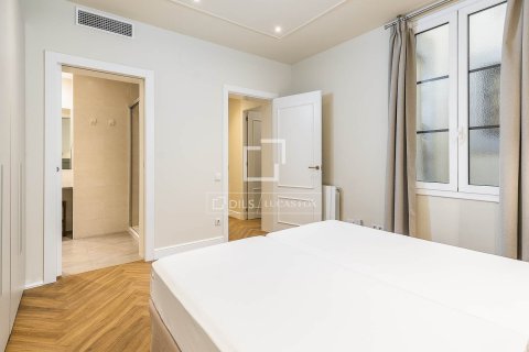 Wohnung zum Verkauf in Barcelona, Spanien 3 Schlafzimmer, 119 m2 Nr. 150684 - Foto 30