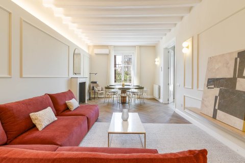 Dzīvoklis pārdošanā Barcelona, Spānijā 3 istabas, 119 m2 Nr. 150684 - attēls 27