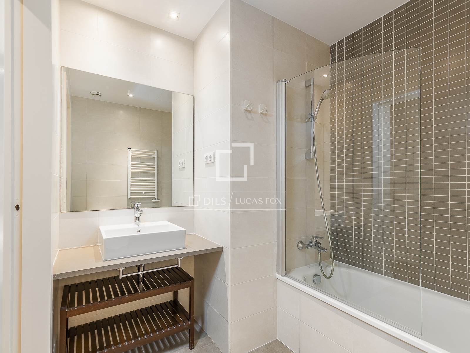 Dzīvoklis Barcelona, Spānijā 3 istabas, 119 m2 Nr. 150684