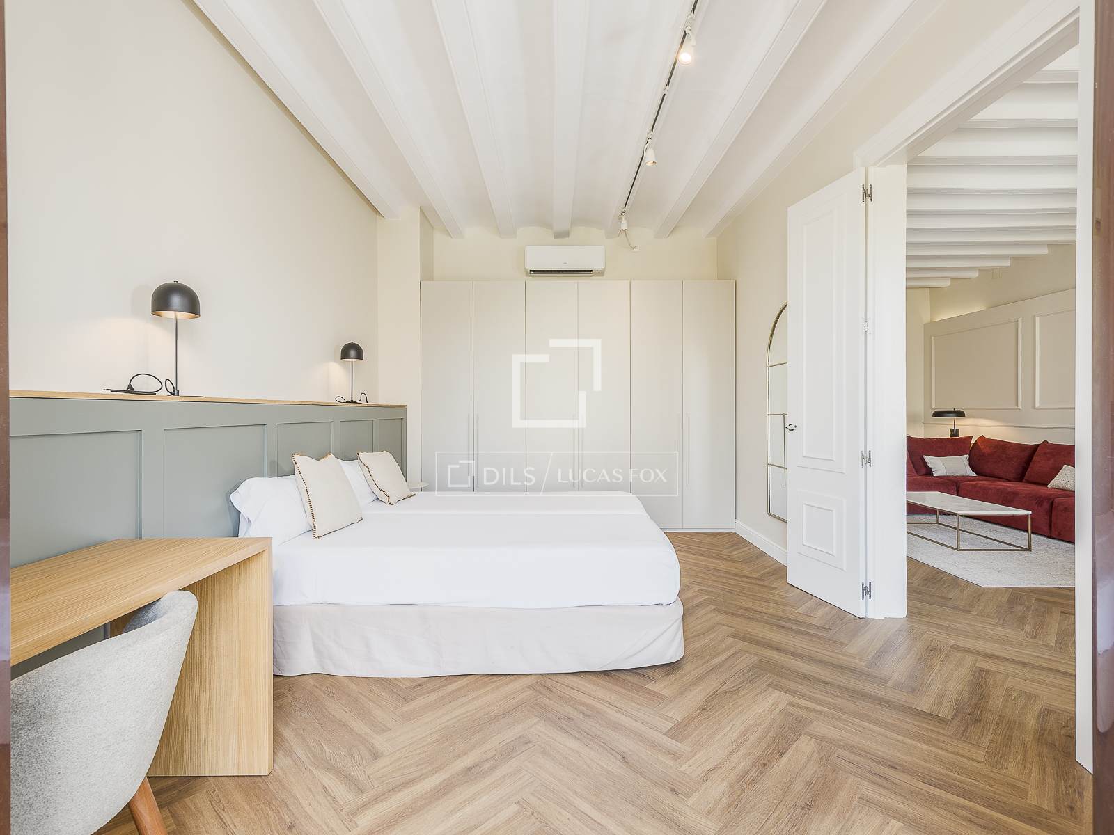 Dzīvoklis Barcelona, Spānijā 3 istabas, 119 m2 Nr. 150684