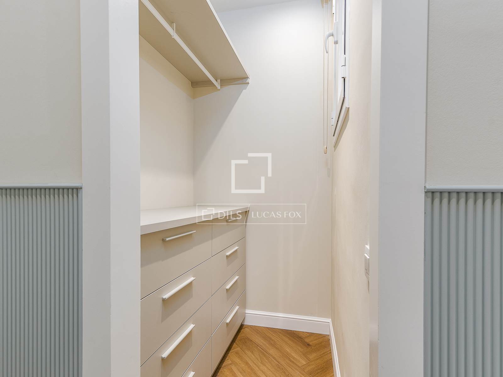 Dzīvoklis Barcelona, Spānijā 3 istabas, 119 m2 Nr. 150684