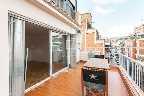 Apartamento en Barcelona, España 3 dormitorios, 116 m2 No. 150679