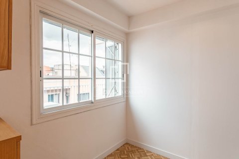 Apartamento en venta en Barcelona, España 3 dormitorios, 116 m2 No. 150679 - foto 24
