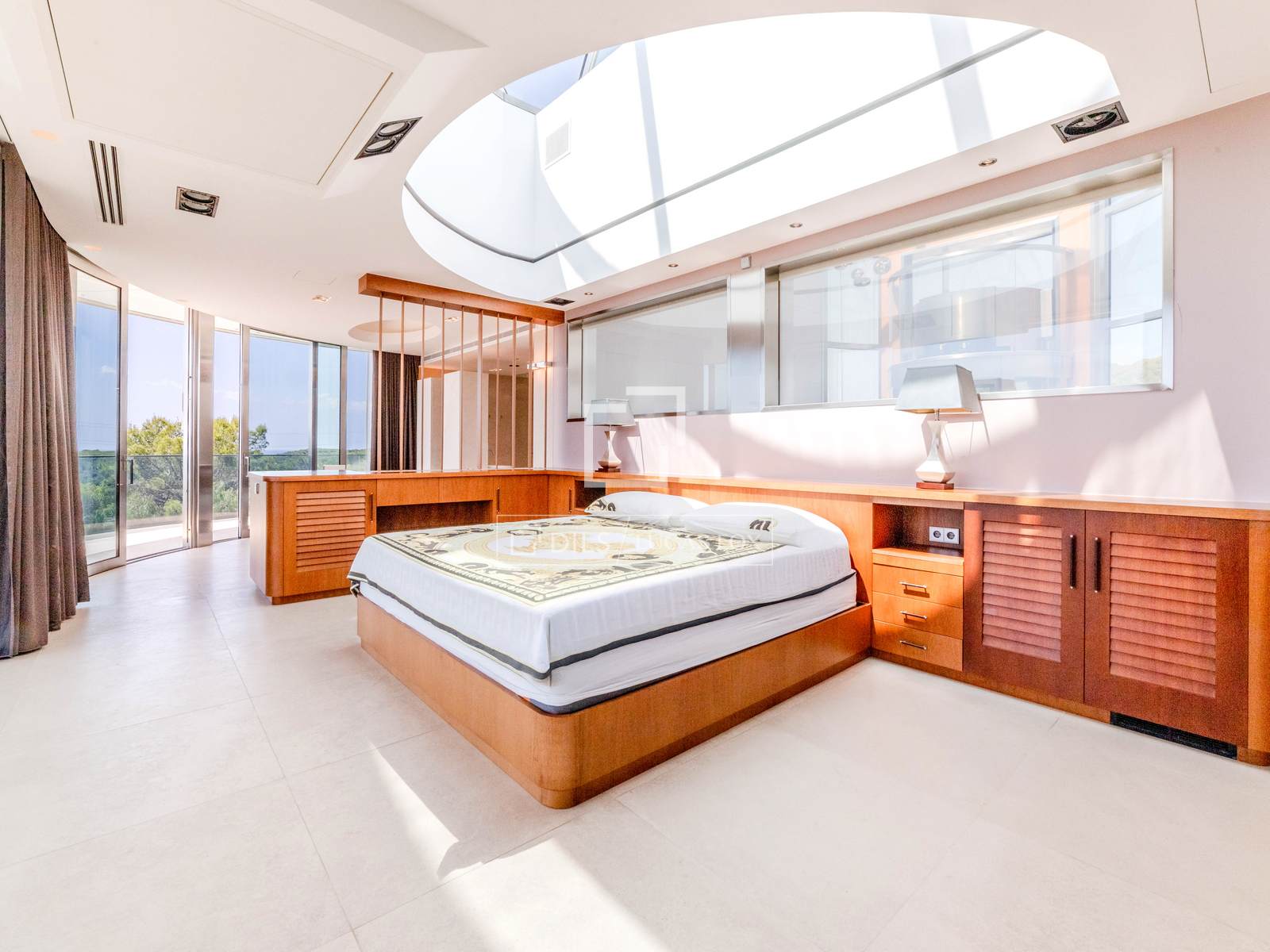 Villa a Sitges, Barcelona, Spagna 5 camere da letto, 615 mq. N° 150681