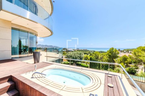 Villa for sale in Sitges, Barcelona, Spain 5 bedrooms, 615 sq.m. No. 150681 - photo 20