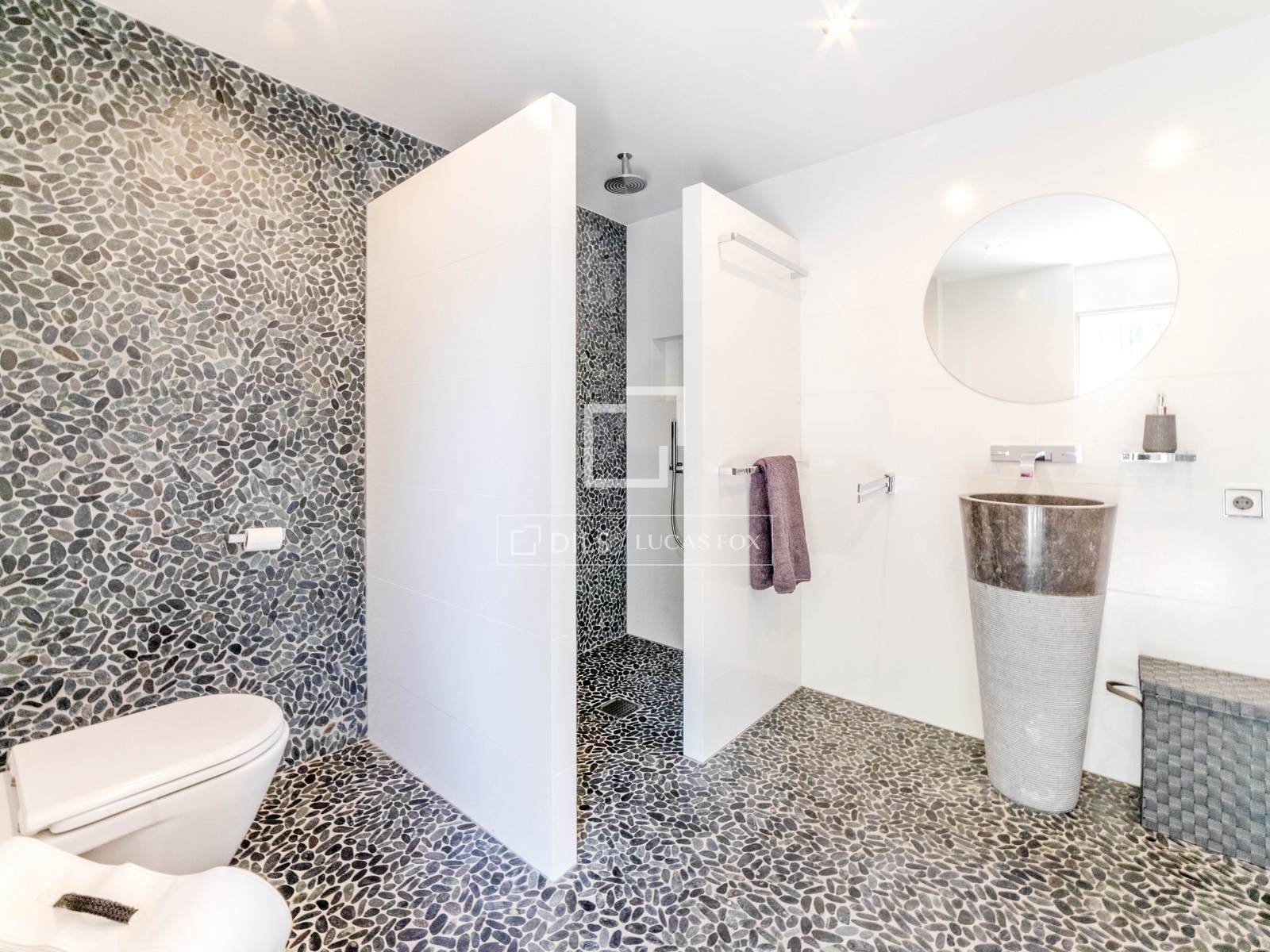 Villa a Sitges, Barcelona, Spagna 5 camere da letto, 615 mq. N° 150681