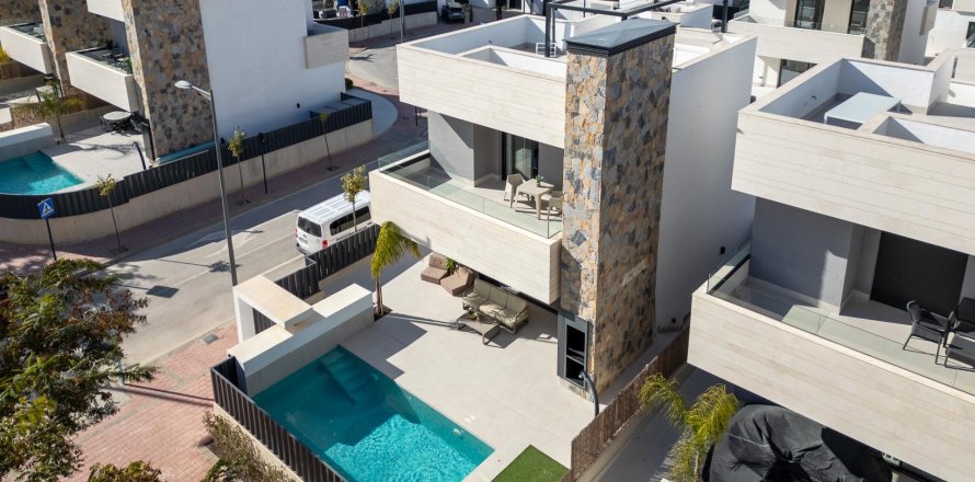 Villa Los Alcázares, Murcia, España 3 dormitorios, 246 m2 No. 135223