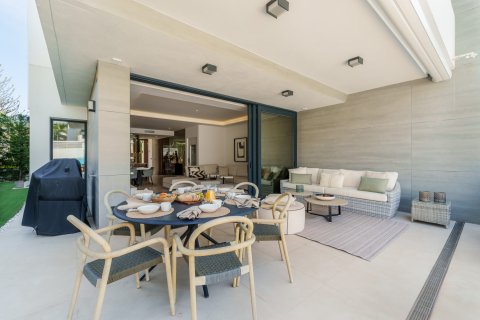 Villa for sale Marbella, Malaga, Spain 5 bedrooms, 297 sq.m. No. 136826 - photo 16