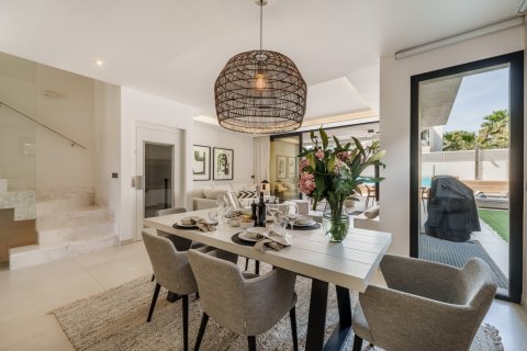 Villa for sale Marbella, Malaga, Spain 5 bedrooms, 297 sq.m. No. 136826 - photo 12
