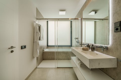Villa for sale Marbella, Malaga, Spain 5 bedrooms, 297 sq.m. No. 136826 - photo 4
