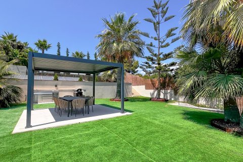 Villa for sale in Santa Ponsa, Mallorca, Spain 3 bedrooms, 220 sq.m. No. 143976 - photo 29