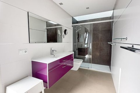 Villa à vendre à Mallorca, Espagne, 5 chambres, 255 m2 No. 143973 - photo 14