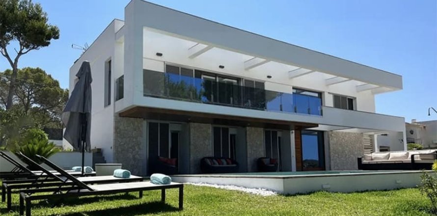 Villa à Mallorca, Espagne 5 chambres, 255 m2 No. 143973