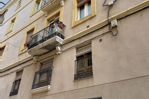 Продажа квартиры в Виланова-и-ла-Желтру, Барселона, Испания 3 спальни, 110м2 №172881 - фото 25