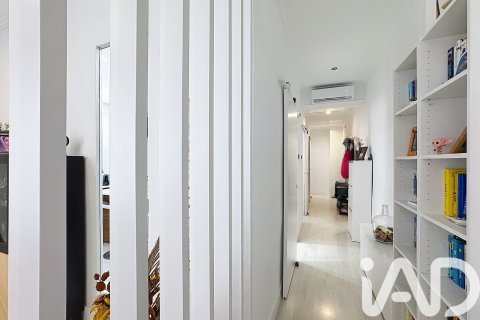 Продажа квартиры в Виланова-и-ла-Желтру, Барселона, Испания 3 спальни, 110м2 №172881 - фото 6