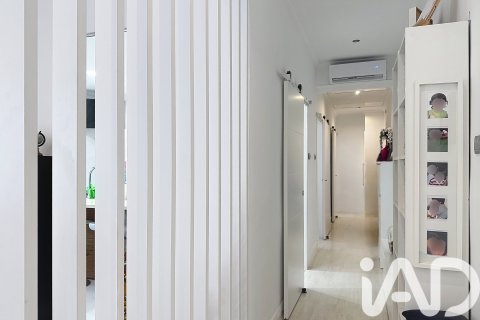 Продажа квартиры в Виланова-и-ла-Желтру, Барселона, Испания 3 спальни, 110м2 №172881 - фото 21