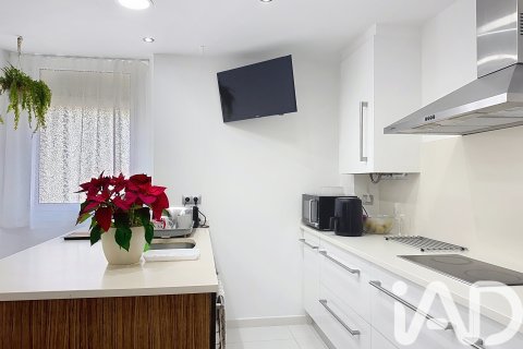 Продажа квартиры в Виланова-и-ла-Желтру, Барселона, Испания 3 спальни, 110м2 №172881 - фото 8