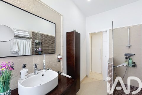 Продажа квартиры в Виланова-и-ла-Желтру, Барселона, Испания 3 спальни, 110м2 №172881 - фото 10
