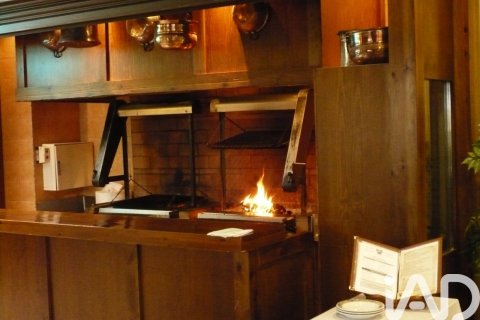 Cafe / restaurant zum Verkauf in Tres Cantos, Madrid, Spanien 404 m2 Nr. 172886 - Foto 7