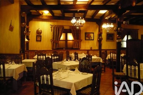 Cafe / restaurant zum Verkauf in Tres Cantos, Madrid, Spanien 404 m2 Nr. 172886 - Foto 14