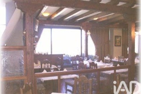 Cafe / restaurant zum Verkauf in Tres Cantos, Madrid, Spanien 404 m2 Nr. 172886 - Foto 13