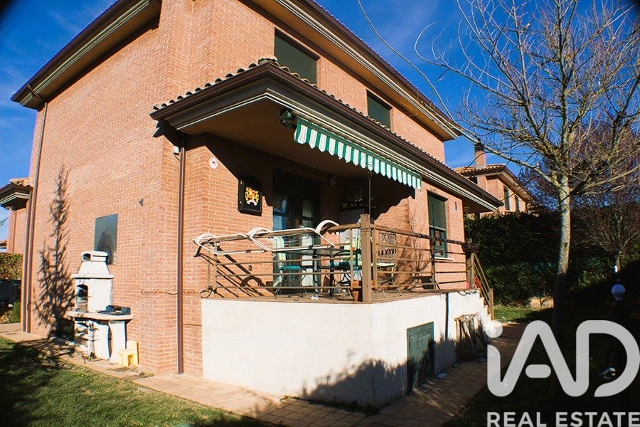 Māja San Andres del Rabanedo, Leon, Spānijā 4 istabas, 287 m2 Nr. 172882