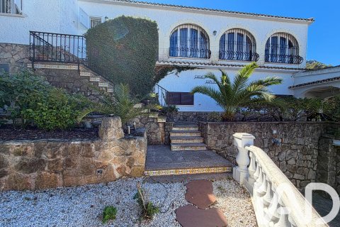 House à vendre à Denia, Alicante, Espagne, 5 chambres, 450 m2 No. 172883 - photo 2