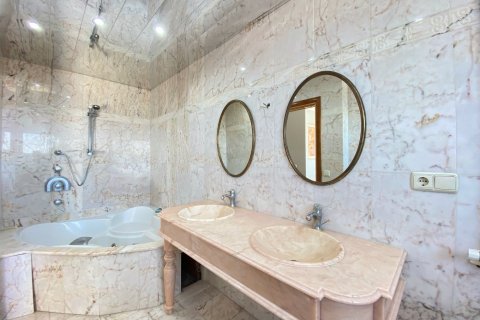 Продажа дома Льорет-де-Мар, Герона, Испания 3 спальни, 293м2 №99177 - фото 29