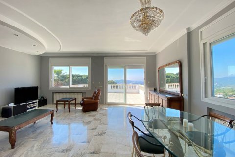Продажа дома Льорет-де-Мар, Герона, Испания 3 спальни, 293м2 №99177 - фото 4