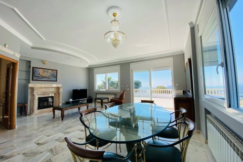 Продажа дома Льорет-де-Мар, Герона, Испания 3 спальни, 293м2 №99177 - фото 5