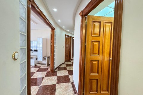 Apartment for sale Torrevieja, Alicante, Spain 3 bedrooms, 106 sq.m. No. 133070 - photo 27