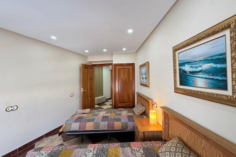 Apartment for sale Torrevieja, Alicante, Spain 3 bedrooms, 106 sq.m. No. 133070 - photo 15