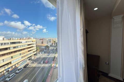 Apartment for sale Torrevieja, Alicante, Spain 3 bedrooms, 106 sq.m. No. 133070 - photo 26