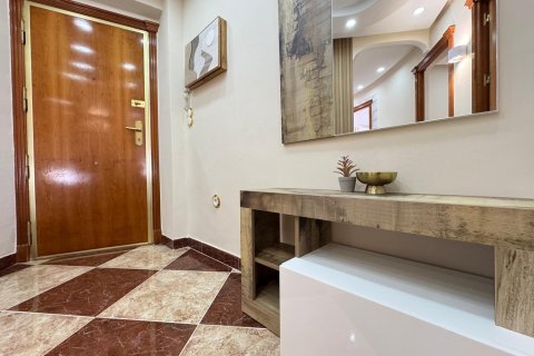 Apartment for sale Torrevieja, Alicante, Spain 3 bedrooms, 106 sq.m. No. 133070 - photo 9