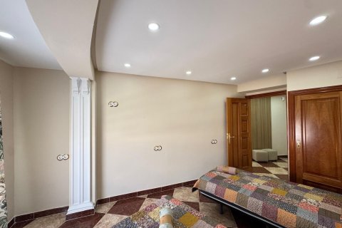 Apartment for sale Torrevieja, Alicante, Spain 3 bedrooms, 106 sq.m. No. 133070 - photo 16