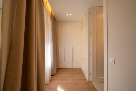 Apartment for sale Madrid, Spain 2 bedrooms, 144 sq.m. No. 133068 - photo 30