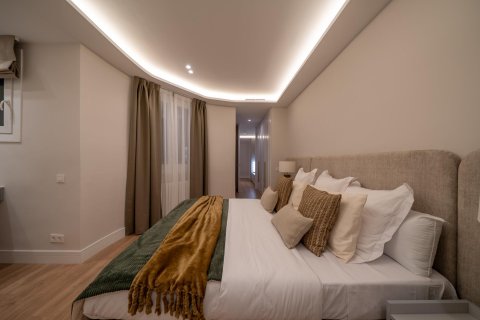 Apartment for sale Madrid, Spain 2 bedrooms, 144 sq.m. No. 133068 - photo 20