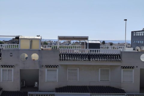 Bungalow for sale Torrevieja, Alicante, Spain 2 bedrooms,  No. 133069 - photo 20