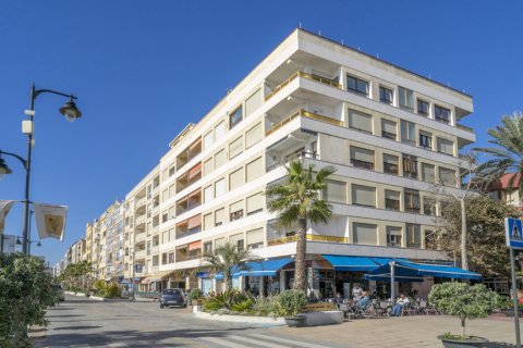 Продажа квартиры Эстепона, Малага, Испания 3 спальни, 92м2 №107853 - фото 22